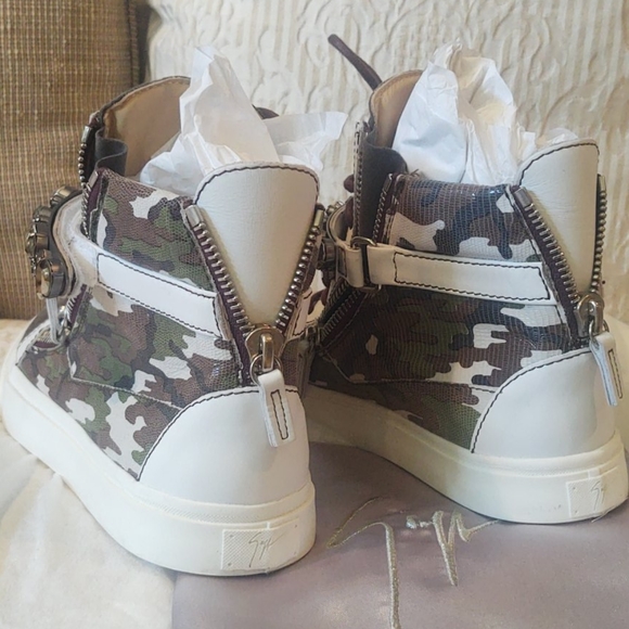 Inventory - Picture 4 of 7